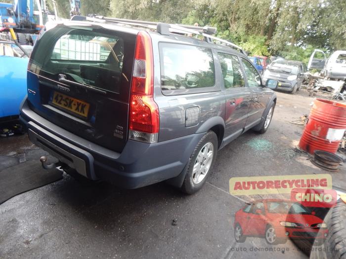 Volvo XC70 XC70 2.4 D5 20V Sloopvoertuig (2006, Grijs)