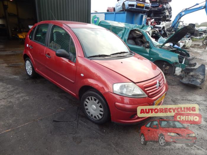 Citroen C3 1.1 Sloopvoertuig (2003, Rood)