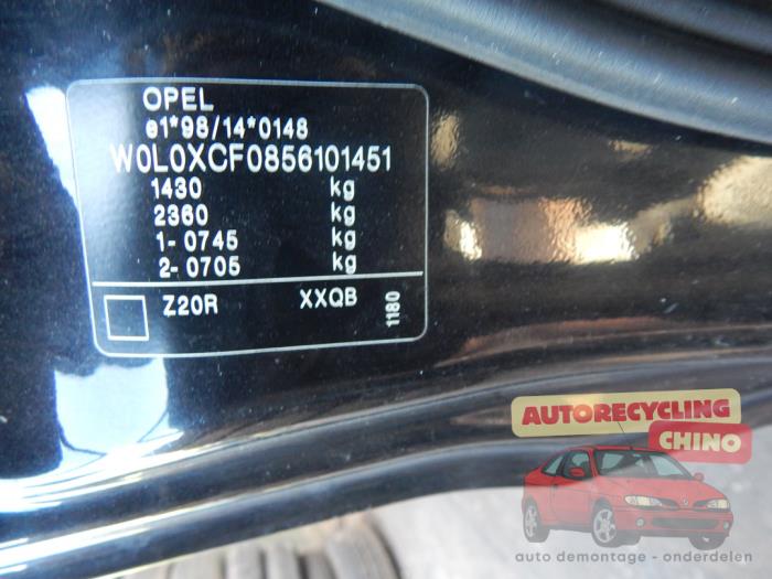 Opel Corsa C 1.2 16V Twin Port Sloopvoertuig (2005, Zwart)