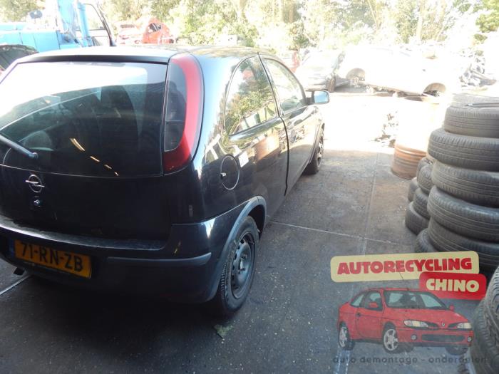 Opel Corsa C 1.2 16V Twin Port Sloopvoertuig (2005, Zwart)