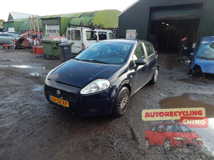 Fiat Grande Punto 1.3 JTD Multijet 16V Sloopvoertuig (2006, Blauw)