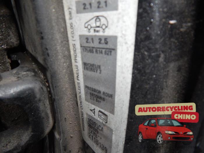 Citroen C3 1.1 Sloopvoertuig (2003, Zwart)