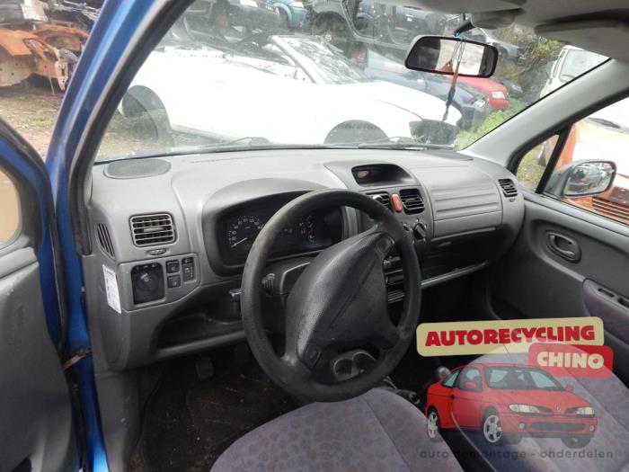 Suzuki Wagon-R+ 1.3 16V Sloopvoertuig (2000, Blauw)