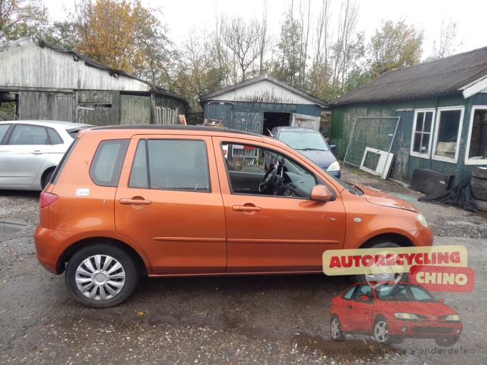 Mazda 2 1.4 16V Sloopvoertuig (2003, Oranje)