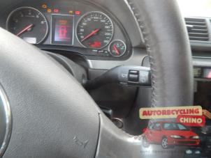 Audi A4 Avant 2.0 20V Sloopvoertuig (2002, Zwart)