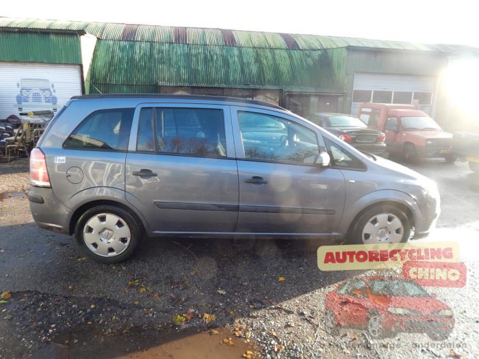 Opel Zafira 1.9 CDTI Sloopvoertuig (2006, Grijs)