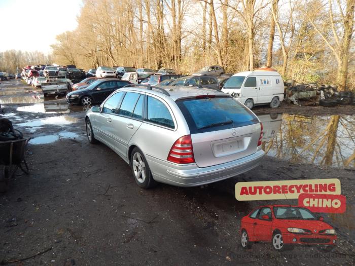 Mercedes C Combi 2.0 C-200K 16V Sloopvoertuig (2002, Grijs)