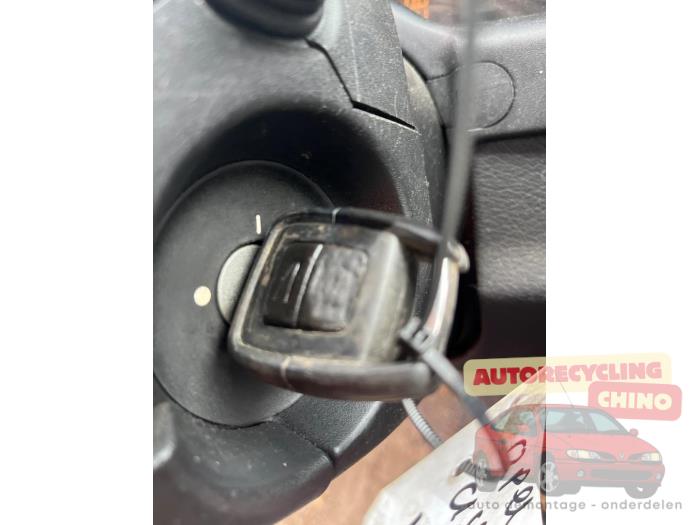 Opel Astra G Caravan 1.6 16V Sloopvoertuig (1999, Blauw)