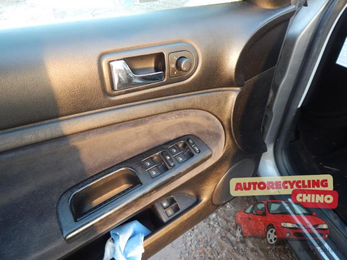 Volkswagen Passat Variant 2.0 20V Sloopvoertuig (2004, Grijs)