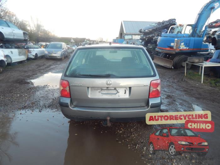 Volkswagen Passat Variant 2.0 20V Sloopvoertuig (2004, Grijs)