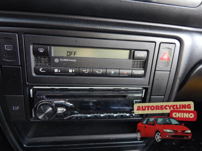 Volkswagen Passat Variant 2.0 20V Sloopvoertuig (2004, Grijs)