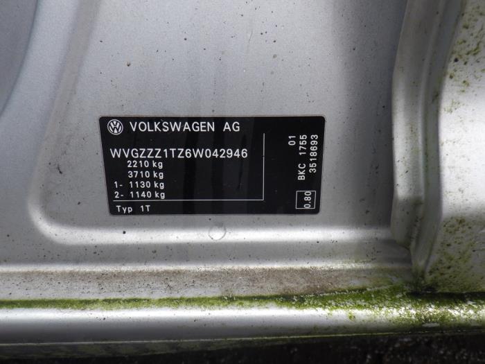 Volkswagen Touran 1.9 TDI 105 Euro 3 Sloopvoertuig (2005, Zilver)