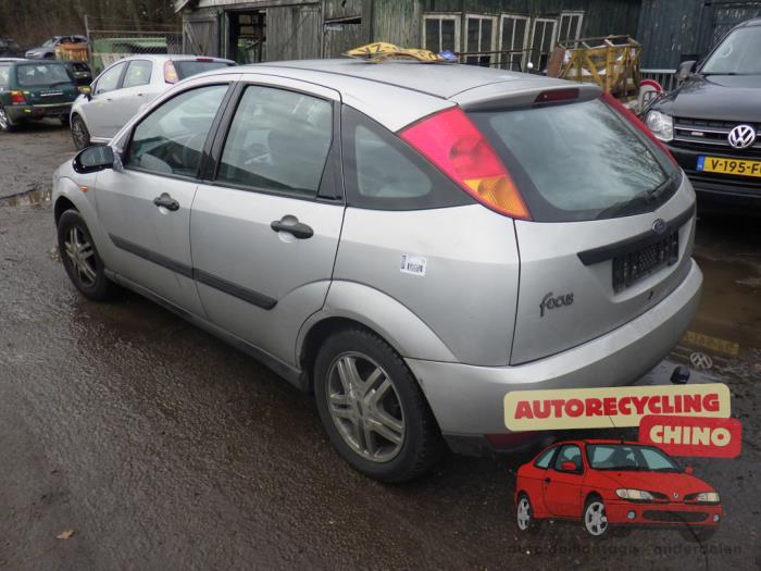 Ford Focus 1 1.6 16V Sloopvoertuig (2000, Grijs)