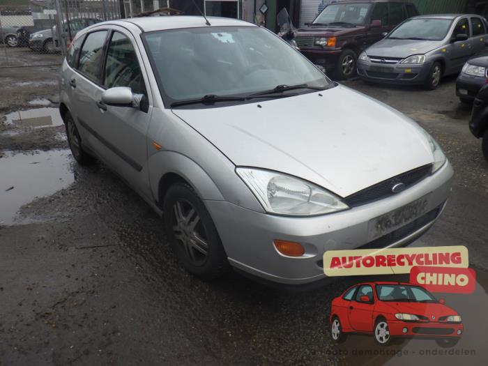 Ford Focus 1 1.6 16V Sloopvoertuig (2000, Grijs)
