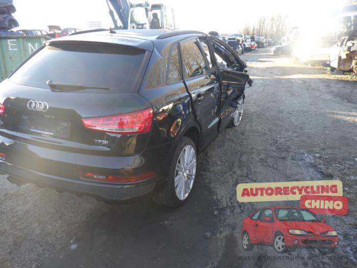 Audi Q3 1.4 45 TFSI e 16V Sloopvoertuig (2018, Zwart)