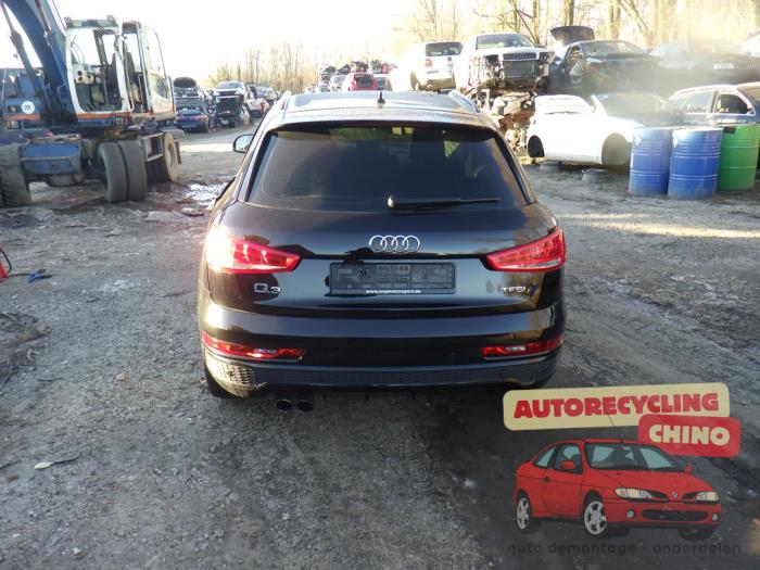 Audi Q3 1.4 45 TFSI e 16V Sloopvoertuig (2018, Zwart)