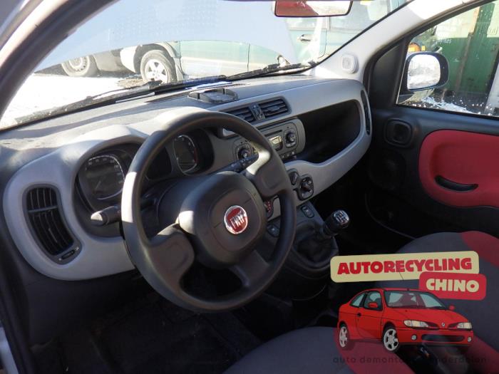 Fiat Panda/Pandina 0.9 TwinAir 65 Sloopvoertuig (2014, Grijs)