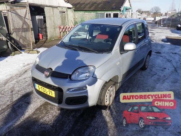 Fiat Panda/Pandina 0.9 TwinAir 65 Sloopvoertuig (2014, Grijs)