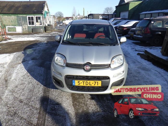 Fiat Panda/Pandina 0.9 TwinAir 65 Sloopvoertuig (2014, Grijs)