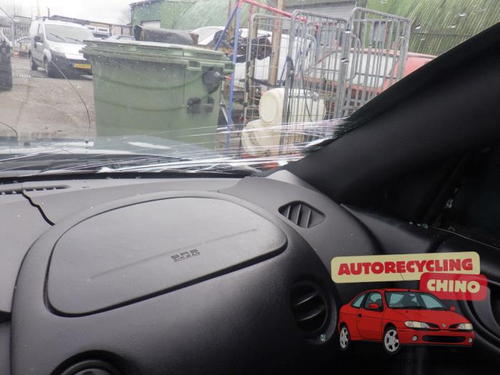 Mitsubishi Eclipse Spyder 2.4 RS 16V Sloopvoertuig (1999, Blauw)