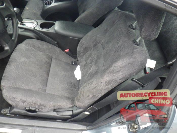 Mitsubishi Eclipse Spyder 2.4 RS 16V Sloopvoertuig (1999, Blauw)