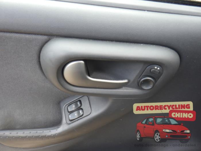 Opel Corsa C 1.4 16V Sloopvoertuig (2002, Blauw)