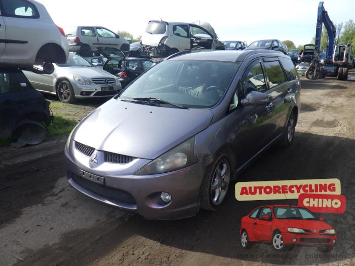Mitsubishi Grandis 2.4 16V MIVEC Sloopvoertuig (2004, Paars)