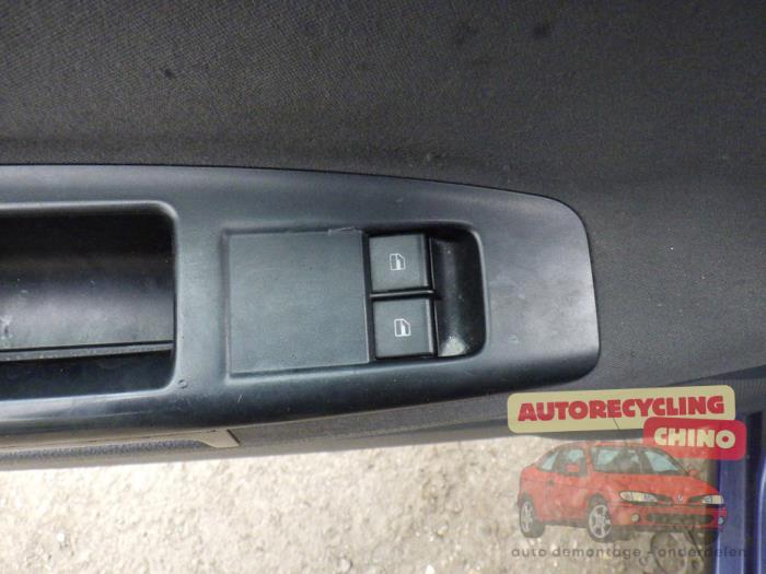 Volkswagen Polo IV 1.2 12V Sloopvoertuig (2002, Blauw)