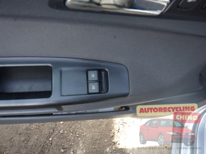 Volkswagen Polo IV 1.2 Sloopvoertuig (2004, Grijs)