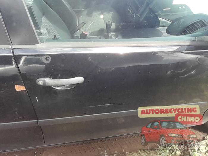 Volkswagen Polo IV 1.2 Sloopvoertuig (2005, Zwart)