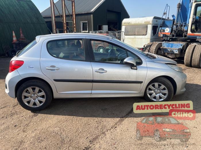Peugeot 207/207+ 1.4 16V VTi Sloopvoertuig (2009, Grijs)