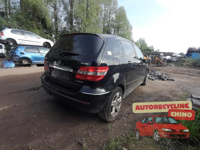 Mercedes B 2.0 B-200 16V Turbo Sloopvoertuig (2005, Zwart)
