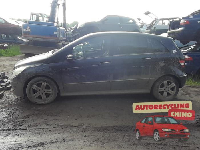 Mercedes B 2.0 B-200 16V Turbo Sloopvoertuig (2005, Zwart)