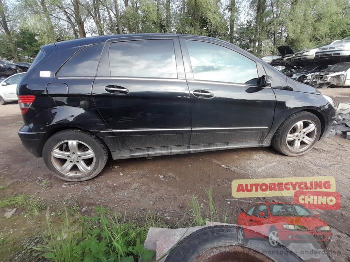 Mercedes B 2.0 B-200 16V Turbo Sloopvoertuig (2005, Zwart)