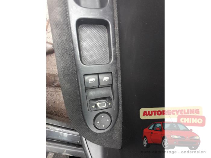 Peugeot 307 Break 1.4 16V Sloopvoertuig (2006, Zwart)