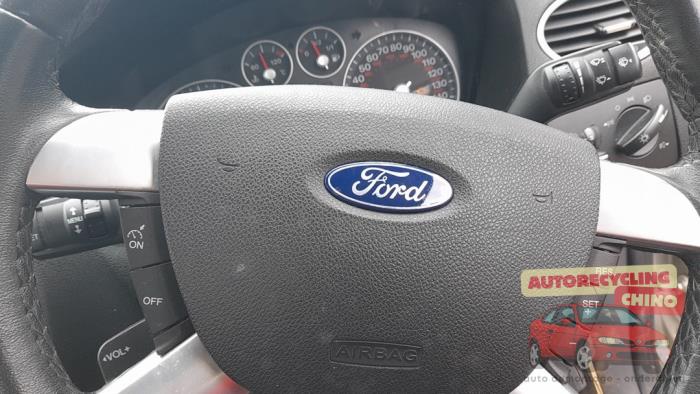 Ford Focus 2 C+C 2.0 16V Sloopvoertuig (2007, Zilver)