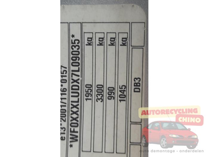 Ford Focus 2 C+C 2.0 16V Sloopvoertuig (2007, Zilver)