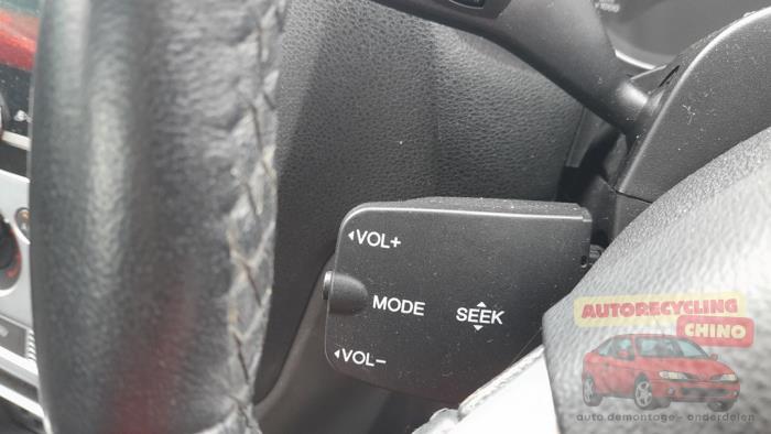 Ford Focus 2 C+C 2.0 16V Sloopvoertuig (2007, Zilver)