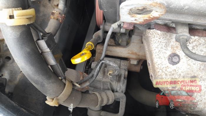 Mazda 323 1.3i 16V Sloopvoertuig (1996, Groen)