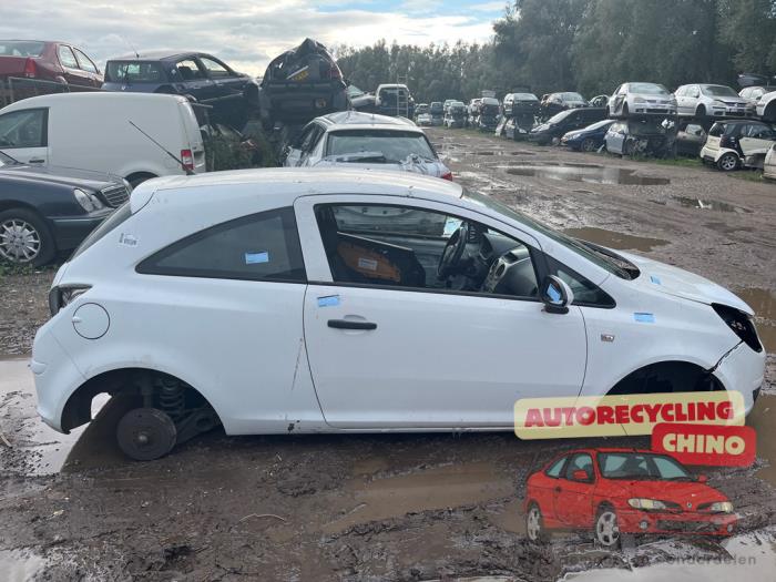 Opel Corsa D 1.3 CDTi 16V ecoFLEX Sloopvoertuig (2008, Wit)