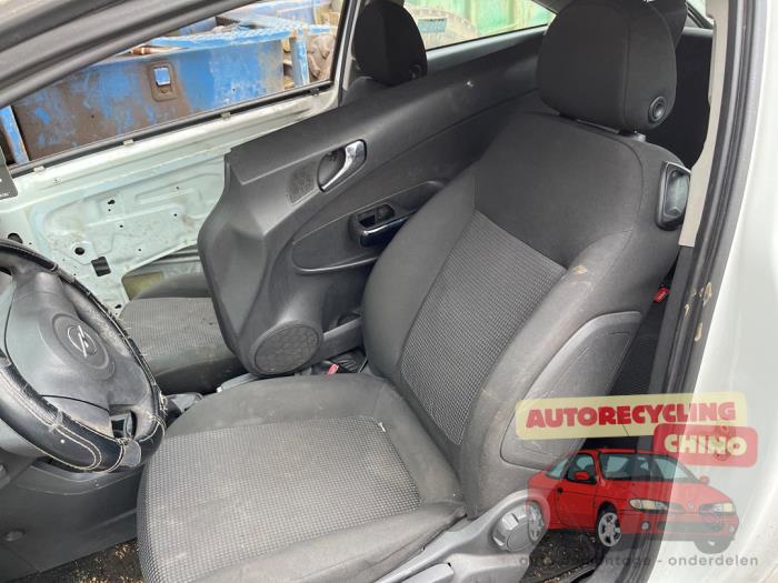 Opel Corsa D 1.3 CDTi 16V ecoFLEX Sloopvoertuig (2008, Wit)