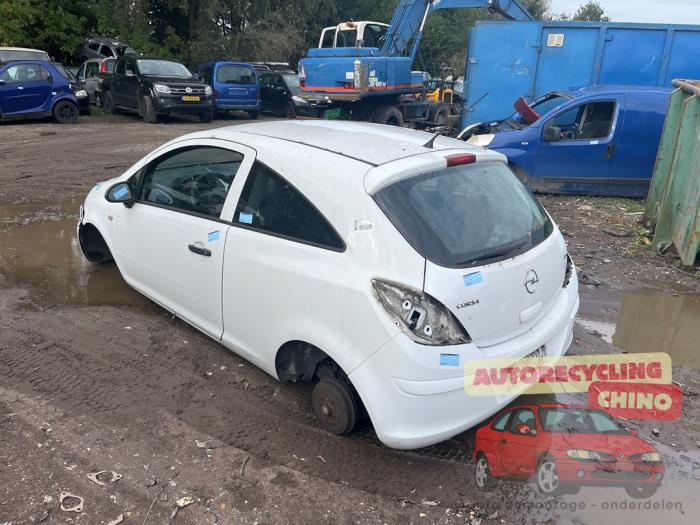 Opel Corsa D 1.3 CDTi 16V ecoFLEX Sloopvoertuig (2008, Wit)