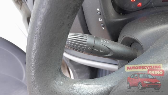 Fiat Doblo Cargo 1.3 D 16V Multijet DPF Sloopvoertuig (2009, Wit)