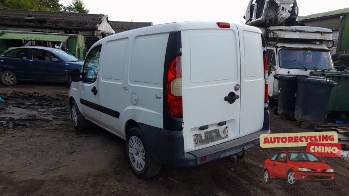 Fiat Doblo Cargo 1.3 D 16V Multijet DPF Sloopvoertuig (2009, Wit)