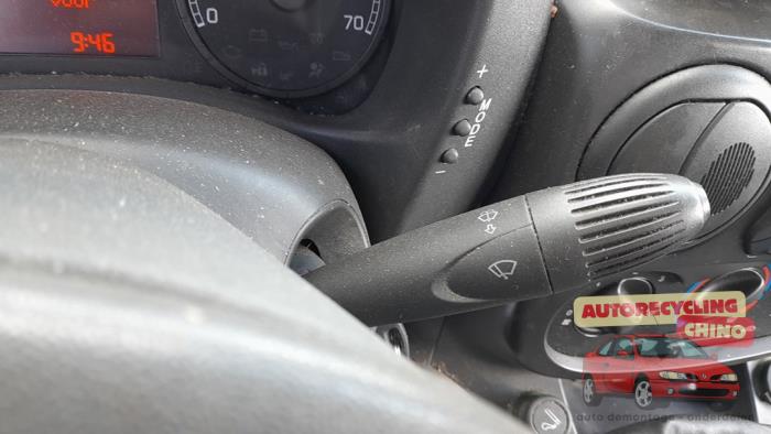 Fiat Doblo Cargo 1.3 D 16V Multijet DPF Sloopvoertuig (2009, Wit)