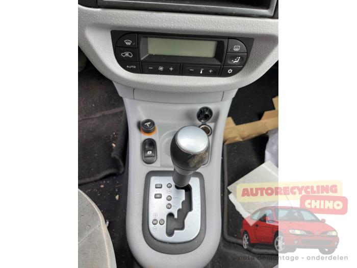 Citroen C3 1.4 Sloopvoertuig (2003, Grijs)