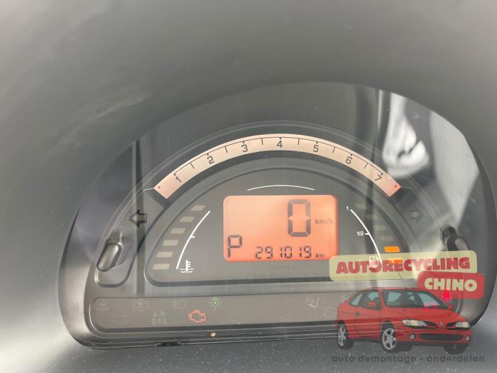 Citroen C3 1.4 Sloopvoertuig (2003, Grijs)