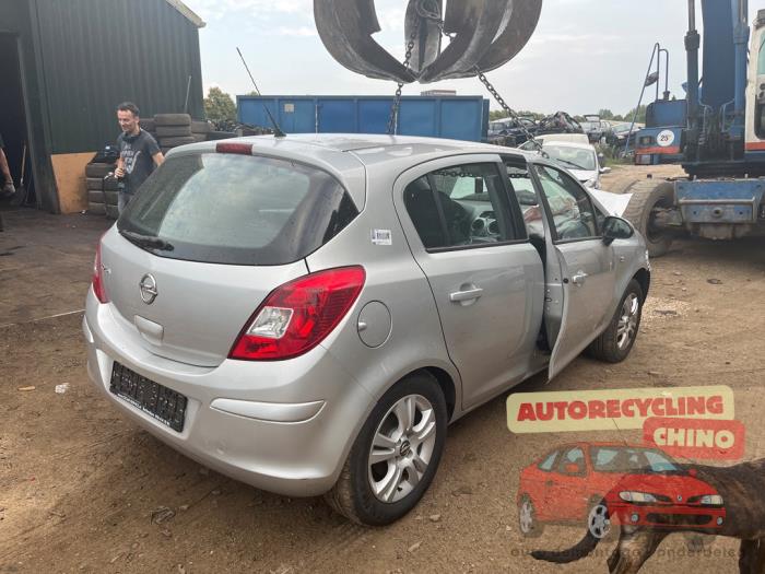 Opel Corsa D 1.2 16V Sloopvoertuig (2013, Grijs)