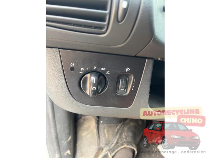 Mercedes Vaneo 1.6 Sloopvoertuig (2003, Grijs)