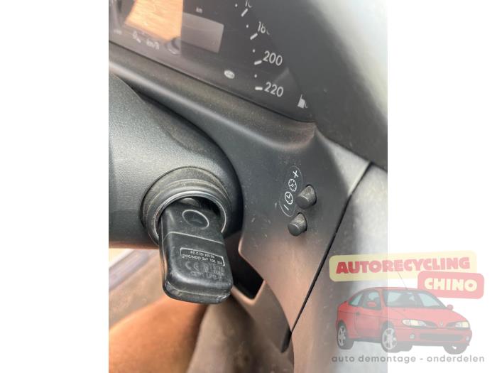 Mercedes Vaneo 1.6 Sloopvoertuig (2003, Grijs)